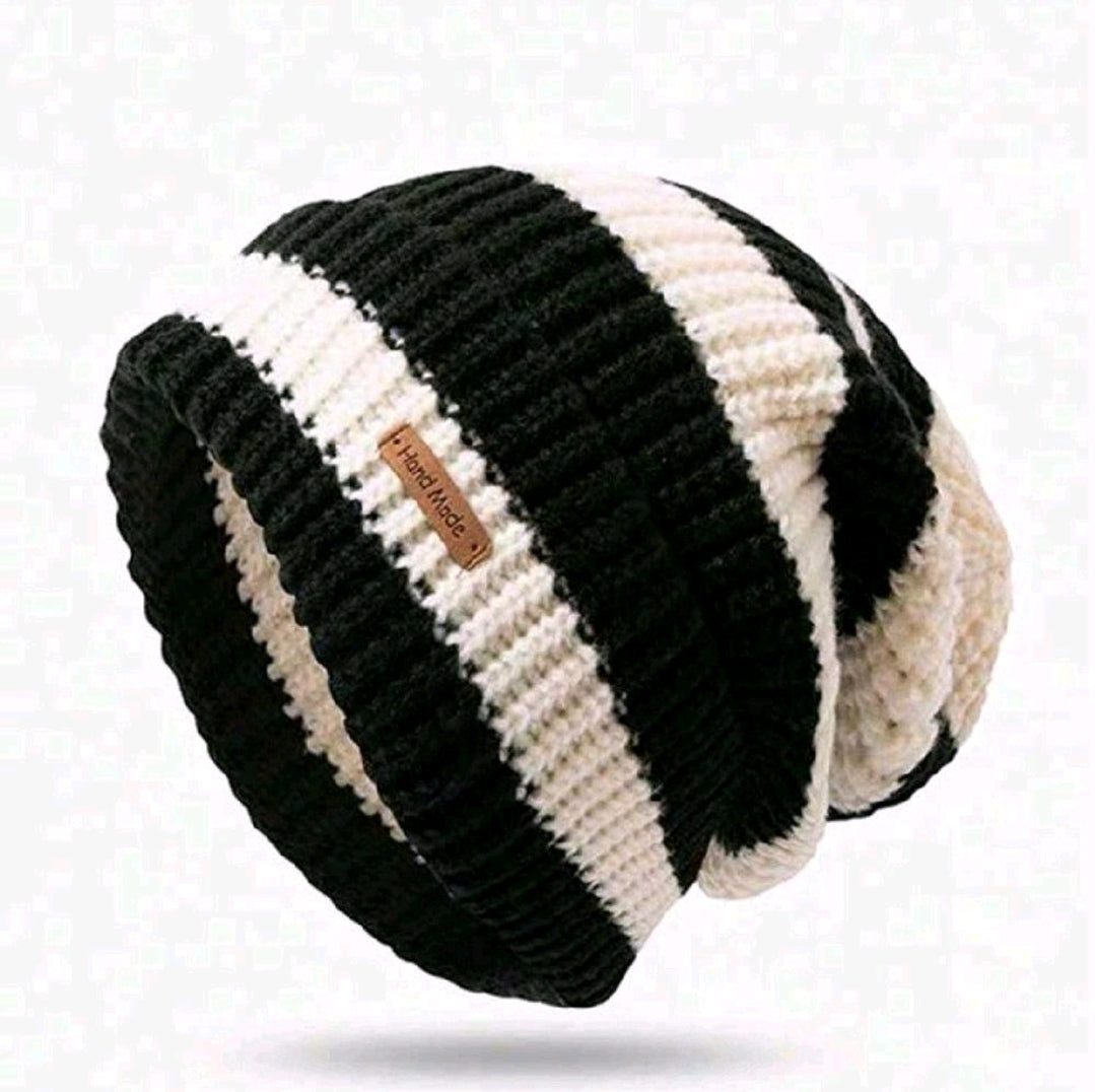 Winter Striped Black And White Knitted Thick Beanie Unisex Warm Soft Cold Weather Beanie Perfect for Christmas Holiday Gift