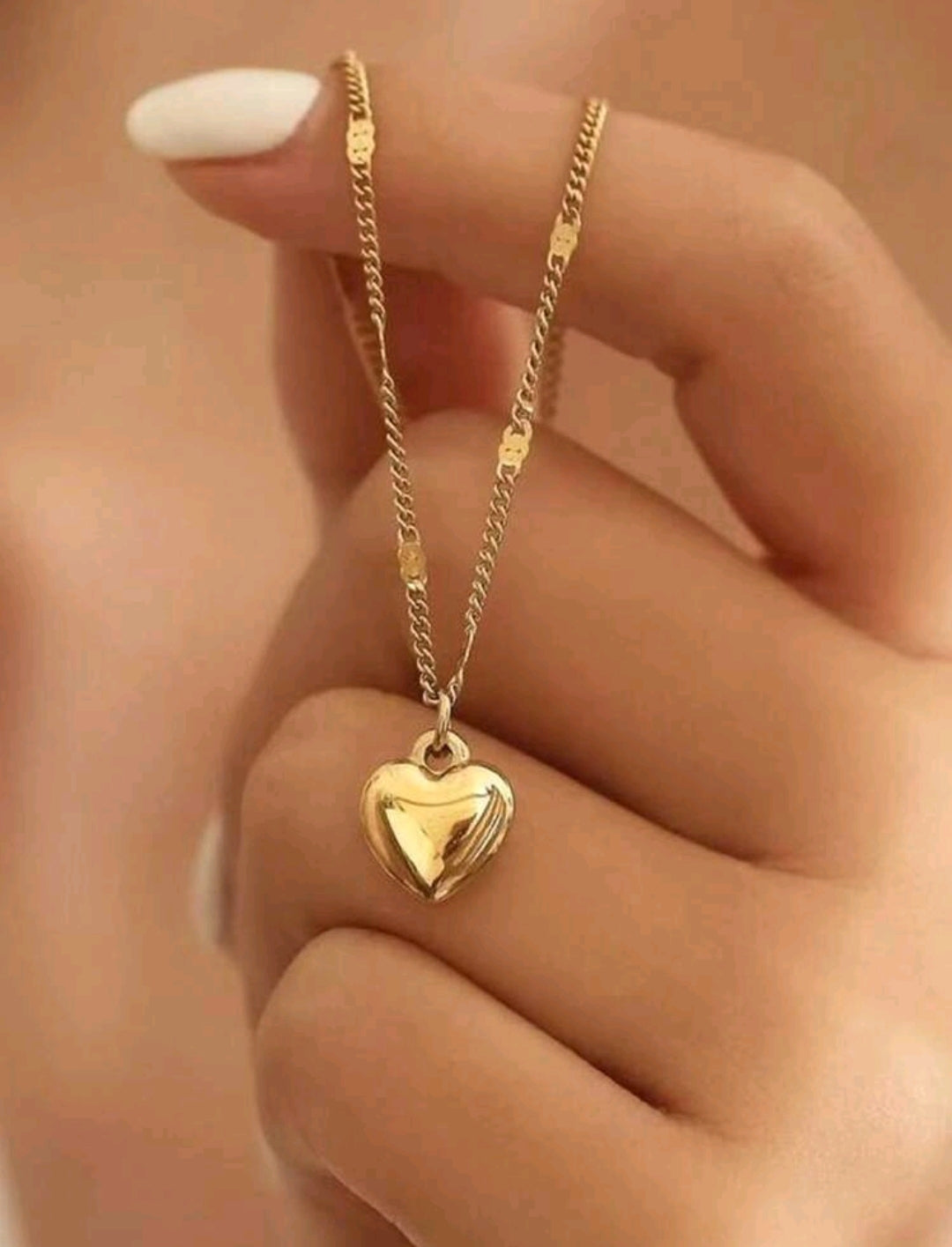Heart Shape Pendant Necklace