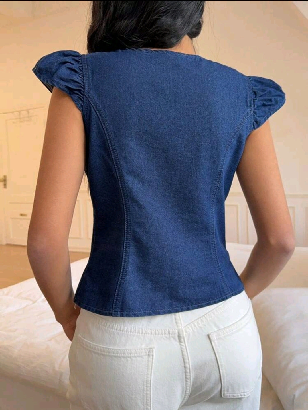 Sleeveless Round Neck Denim Slim Fit Blouse
